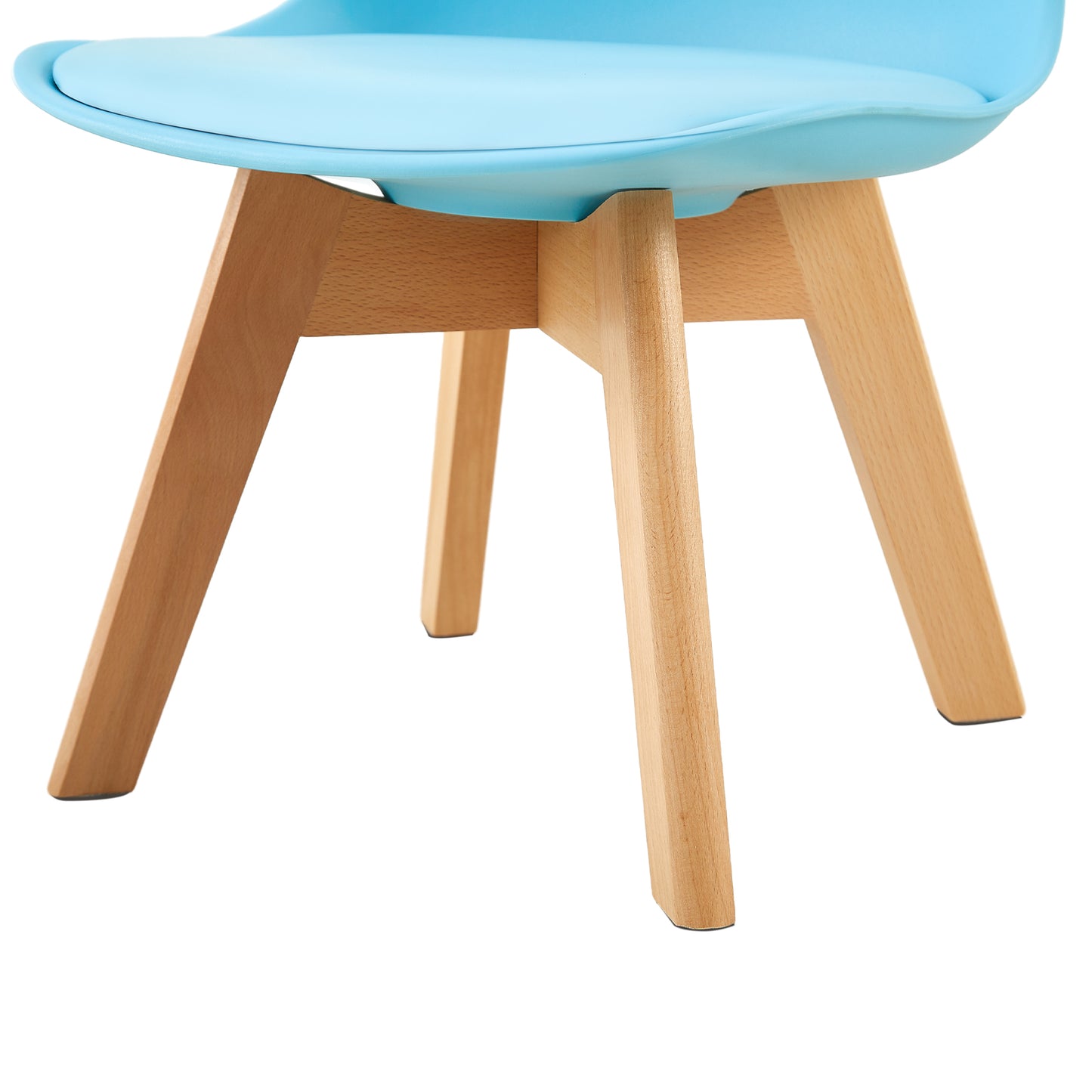 I tavoli e le sedie per bambini AUBURN sono adatti a bambini dai 3 ai 5 anni
